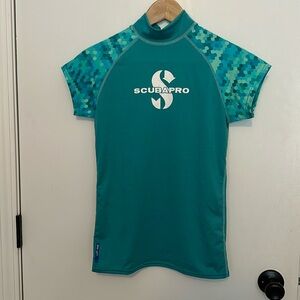 Scubapro rash guard M